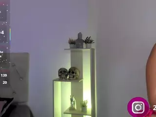 Valeriie21's Live Sex Cam Show