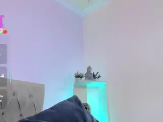 Valeriie21's Live Sex Cam Show