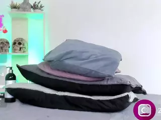 Valeriie21's Live Sex Cam Show