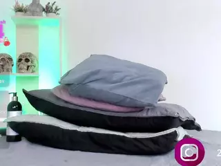 Valeriie21's Live Sex Cam Show