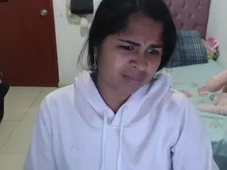 kiara-williambk's Live Sex Cam Show