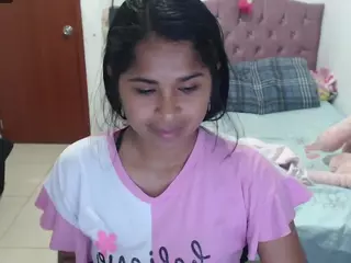 kiara-williambk's Live Sex Cam Show