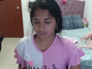 kiara-williambk's Live Sex Cam Show