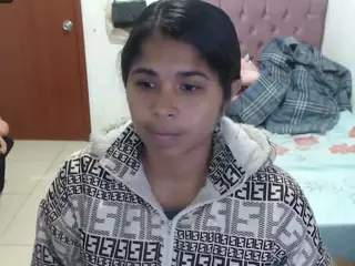 kiara-williambk's Live Sex Cam Show