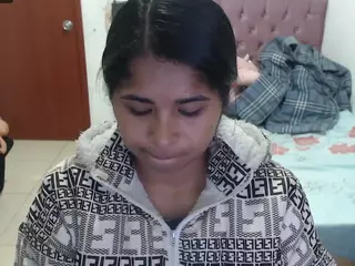 kiara-williambk's Live Sex Cam Show