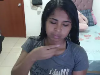 kiara-williambk's Live Sex Cam Show