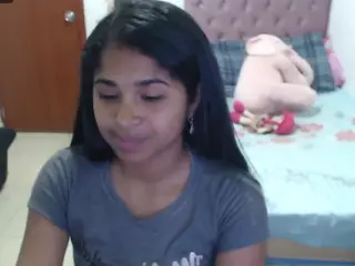kiara-williambk's Live Sex Cam Show