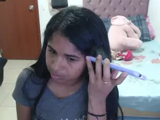 kiara-williambk's Live Sex Cam Show