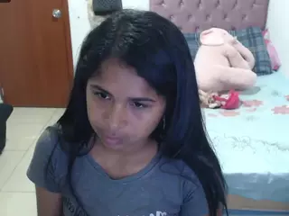 kiara-williambk's Live Sex Cam Show