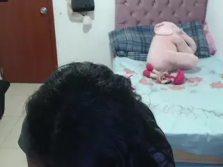 kiara-williambk's Live Sex Cam Show