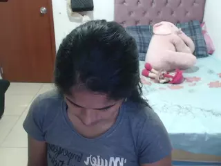 kiara-williambk's Live Sex Cam Show