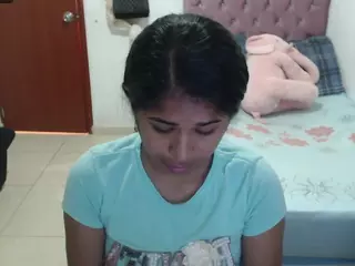 kiara-williambk's Live Sex Cam Show