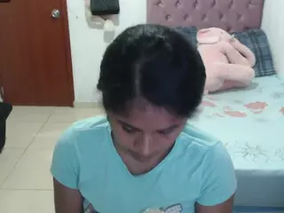 kiara-williambk's Live Sex Cam Show