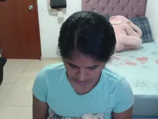 kiara-williambk's Live Sex Cam Show