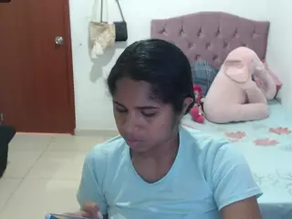 kiara-williambk's Live Sex Cam Show