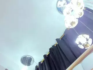 SarayRoyse's Live Sex Cam Show