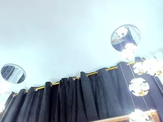 SarayRoyse's Live Sex Cam Show