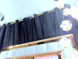 SarayRoyse's Live Sex Cam Show