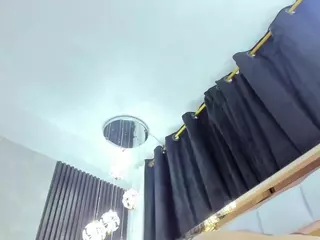 SarayRoyse's Live Sex Cam Show