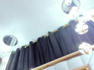 SarayRoyse's Live Sex Cam Show
