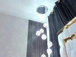 SarayRoyse's Live Sex Cam Show