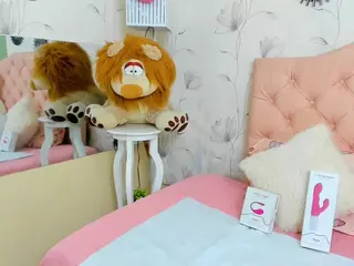 taste-biigass's Live Sex Cam Show