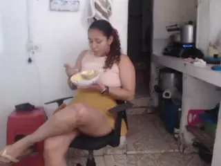 karlapum's Live Sex Cam Show