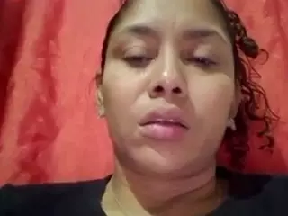 karlapum's Live Sex Cam Show