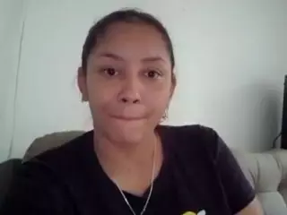 karlapum's Live Sex Cam Show