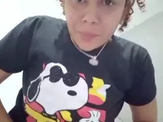 karlapum's Live Sex Cam Show