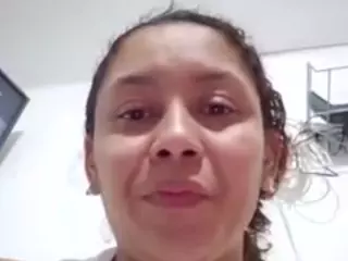 karlapum's Live Sex Cam Show