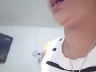 karlapum's Live Sex Cam Show