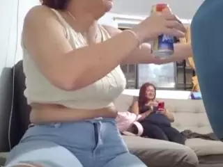 karlapum's Live Sex Cam Show