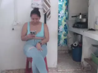 karlapum's Live Sex Cam Show