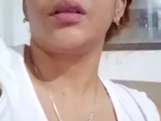 karlapum's Live Sex Cam Show
