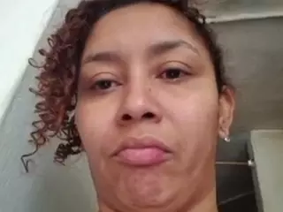 karlapum's Live Sex Cam Show