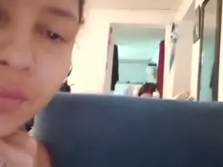 karlapum's Live Sex Cam Show