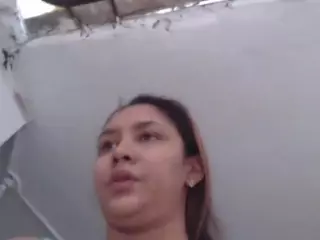 karlapum's Live Sex Cam Show