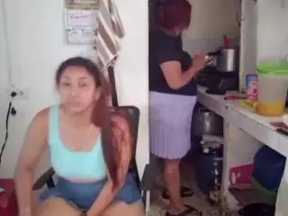 karlapum's Live Sex Cam Show