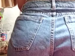 karlapum's Live Sex Cam Show