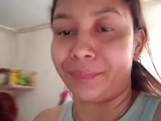 karlapum's Live Sex Cam Show