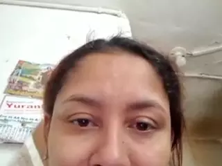karlapum's Live Sex Cam Show