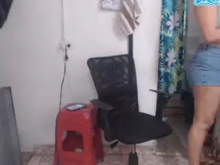 karlapum's Live Sex Cam Show