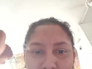 karlapum's Live Sex Cam Show