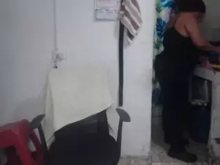karlapum's Live Sex Cam Show