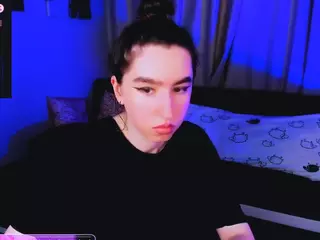 LilyThompsonX's Live Sex Cam Show
