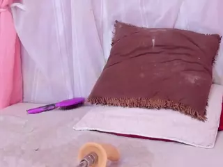 IndiraCollins's Live Sex Cam Show