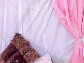 IndiraCollins's Live Sex Cam Show