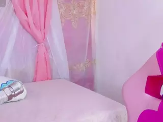 IndiraCollins's Live Sex Cam Show