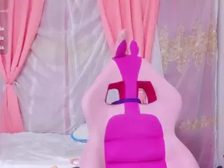 IndiraCollins's Live Sex Cam Show